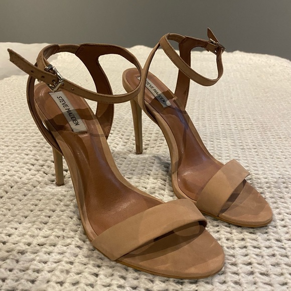 Steve Madden heels size 9.5